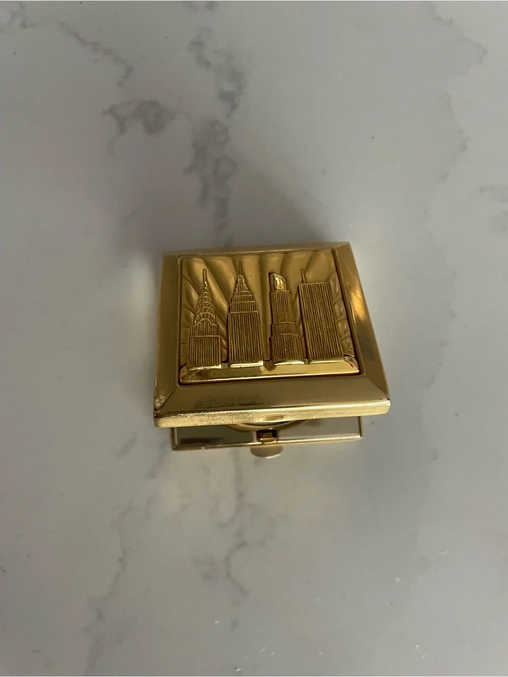 Vintage Estée Lauder NYC Skyline Lucidity Pressed Powder Compact Empty Gold Tone